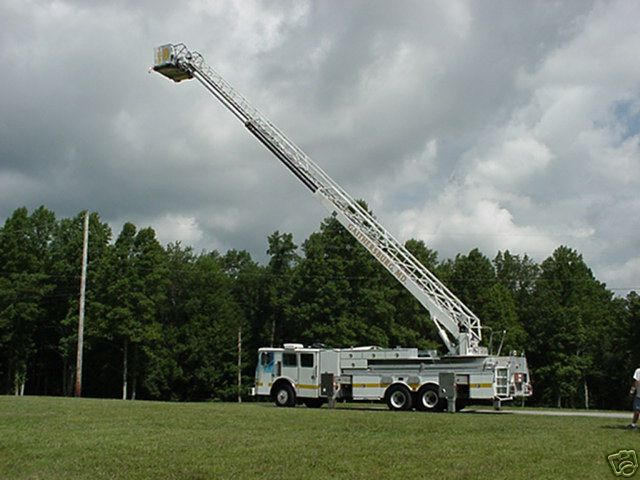1995 SIMON DUPEX Duplex/ LTI 85 Ariel Ladder Fire Truck salvage / Parts For Sale Salvage RV Parts 