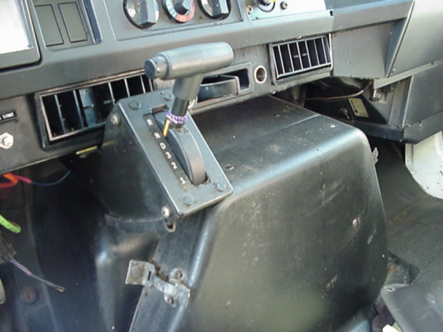 1998 INTERNATIONAL 4700 DT 466E DIESEL 18FT REFER BOX FOR SALE Used RV Parts 