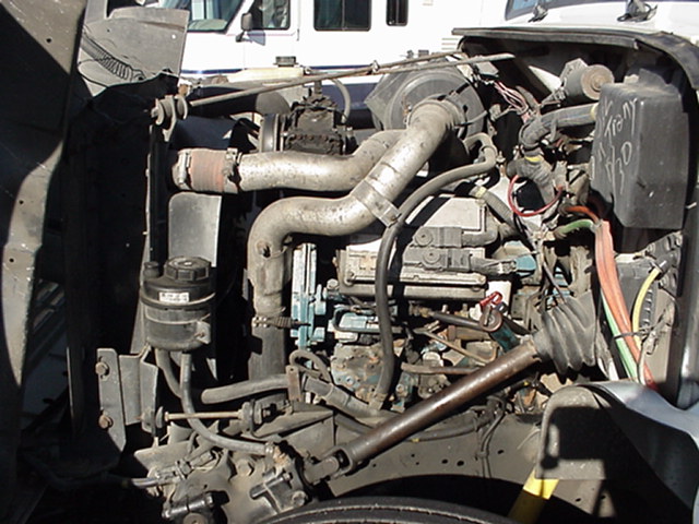 1998 INTERNATIONAL 4700 DT 466E DIESEL 18FT REFER BOX FOR SALE Used RV Parts 