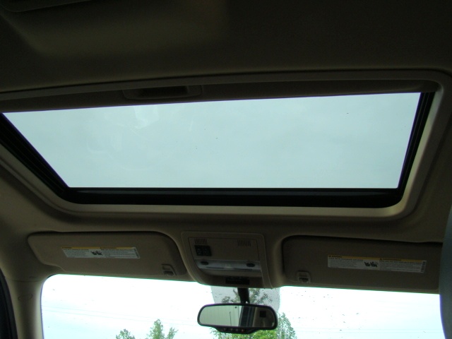 2008 CHEVROLET AVALANCHE Z71 4X4 WRECKED ** BEING REPAIRED ** Used RV Parts 