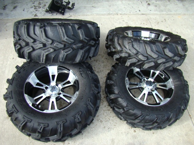 ITP TIRES AND WHEELS USED FOR SALE ( LIKE NEW ) FITS YAMAHA RHINO Salvage RV Parts 