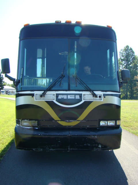 07 LIMO BUS 32-PASSENGER BY MOONLIGHT CONVERSIONS - 1993 MCI CHASSIS Used RV Parts 