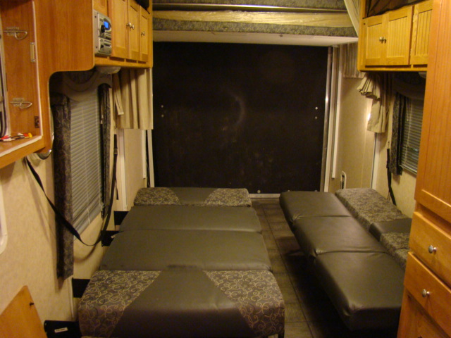 TOY HAULER CAMPER FOR RENT 2007 R-VISION BOOGIE BOX     Used RV Parts 