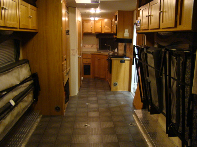 TOY HAULER CAMPER FOR RENT 2007 R-VISION BOOGIE BOX     Used RV Parts 