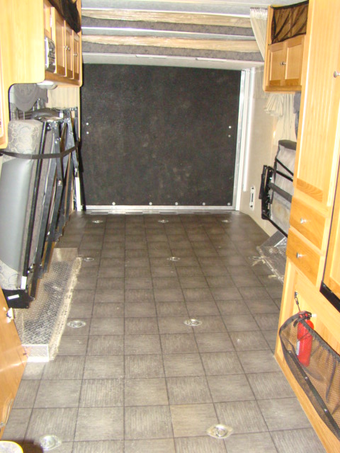 TOY HAULER CAMPER FOR RENT 2007 R-VISION BOOGIE BOX     Used RV Parts 