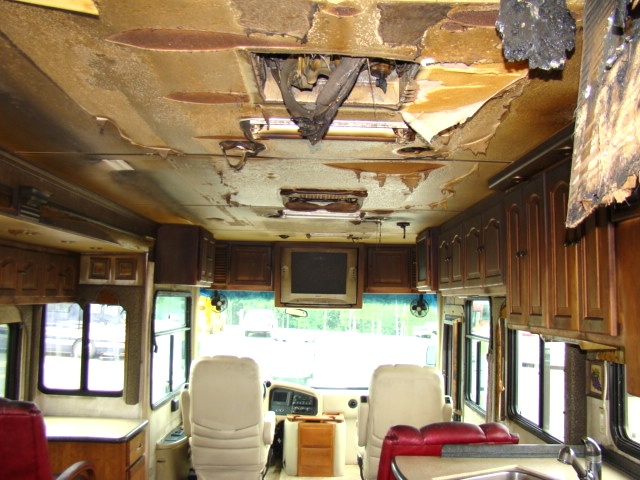 2005 ALLEGRO BUS 40DP DIESEL MOTORHOME 40FT 2-SLIDE SALVAGE / DAMAGED FOR SALE Used RV Parts 