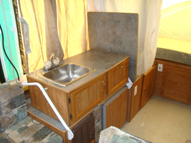 2005 COACHMEN CLIPPER 1270ST CLASSIC POP-UP FOR SALE Used RV Parts 