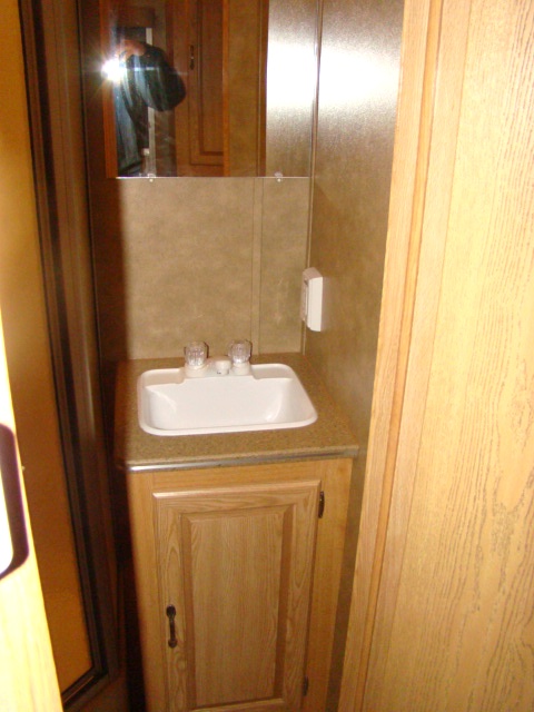 2008 WORK AND PLAY TOY HAULER MODEL 40FK 40FT FOR SALE  Used RV Parts 