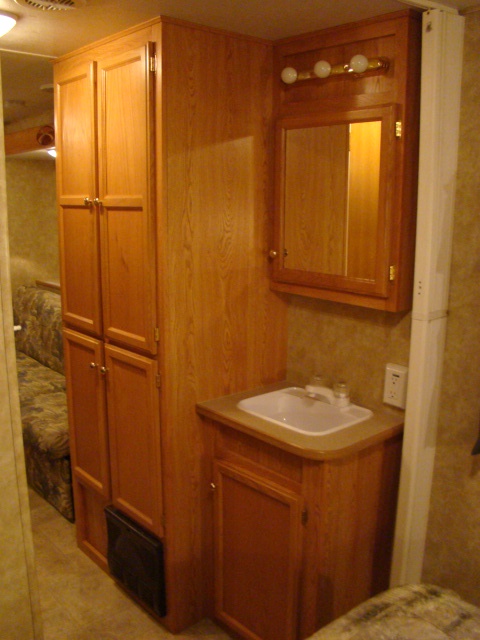 2006 CROSSROADS ZINGER TRAVEL TRAILER FOR SALE 26FT 1-SILDE OUT Used RV Parts 