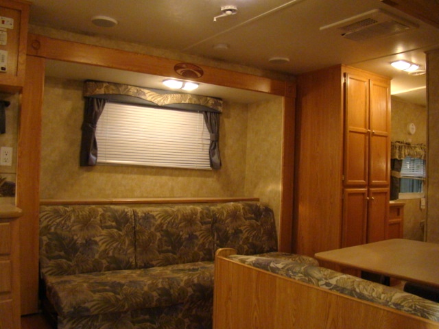 2006 CROSSROADS ZINGER TRAVEL TRAILER FOR SALE 26FT 1-SILDE OUT Used RV Parts 