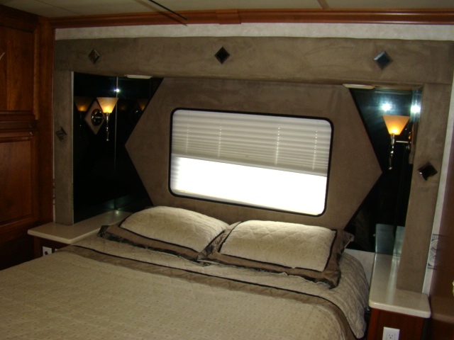 2005 FLEETWOOD REVOLUTION 40 FT 2-SLIDE CLASS A DIESEL MOTORHOME Used RV Parts 