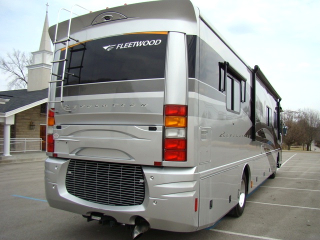 2005 FLEETWOOD REVOLUTION 40 FT 2-SLIDE CLASS A DIESEL MOTORHOME Used RV Parts 