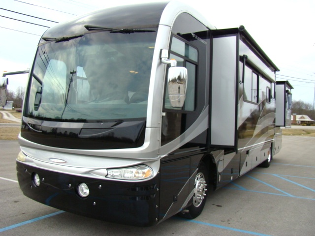 2005 FLEETWOOD REVOLUTION 40 FT 2-SLIDE CLASS A DIESEL MOTORHOME Used RV Parts 