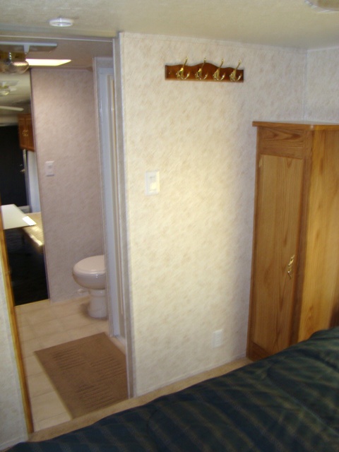 2005 TL INDUSTRIES FIFTHWHEEL 32FT TOY HAULER FOR SALE Used RV Parts 