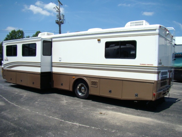 2000 FLEETWOOD BOUNDER 39Z DIESEL 39FT 1 SLIDE Used RV Parts 