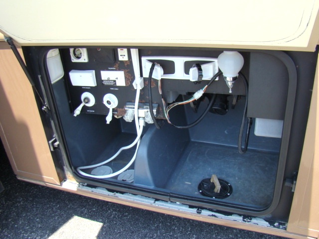 2000 FLEETWOOD BOUNDER 39Z DIESEL 39FT 1 SLIDE Used RV Parts 