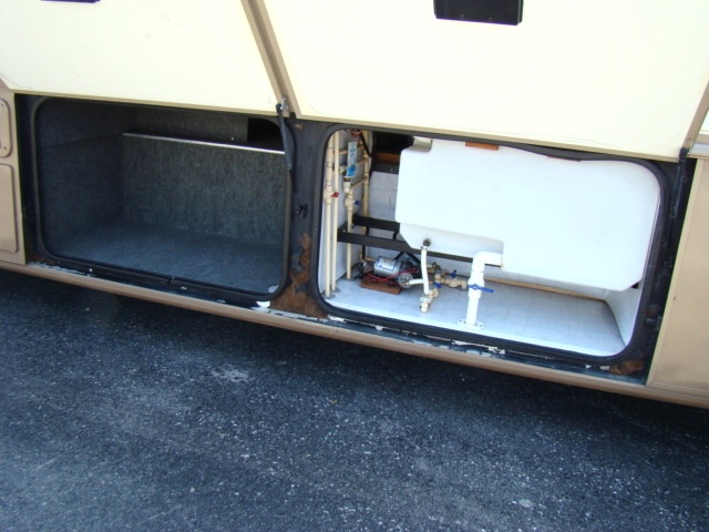 2000 FLEETWOOD BOUNDER 39Z DIESEL 39FT 1 SLIDE Used RV Parts 