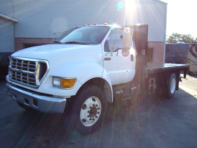 2003 FORD F650 FLAT BED CUMMINS DIESEL Used RV Parts