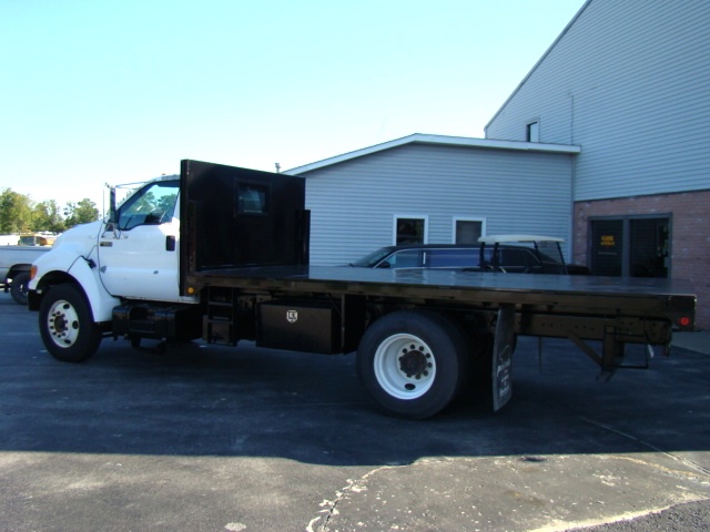 2003 FORD F650 FLAT BED CUMMINS DIESEL Used RV Parts