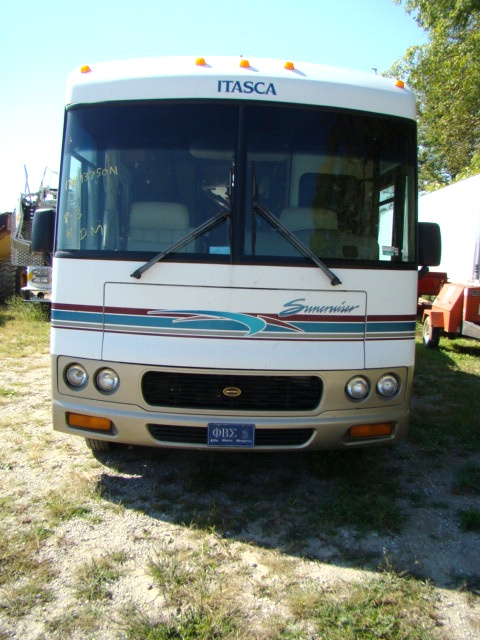 2000 ITASCA SUNCRUISER 32V MOTORHOME FOR SALE - DAMAGED / REPAIRABLE Salvage RV Parts 