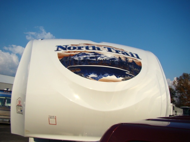 2011 North Trail 28BH Fifth Wheel by Heartland RV w/Rear Bunk Beds Salvage RV Parts 