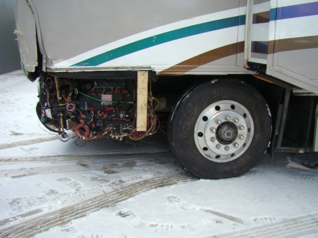 2000 GULF STREAM TOUR MASTER SERIES M-8430 FOR SALE - DAMAGED / REPAIRABLE MOTORHOME Used RV Parts