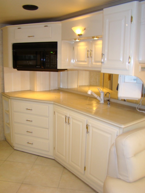 2000 GULF STREAM TOUR MASTER SERIES M-8430 FOR SALE - DAMAGED / REPAIRABLE MOTORHOME Used RV Parts