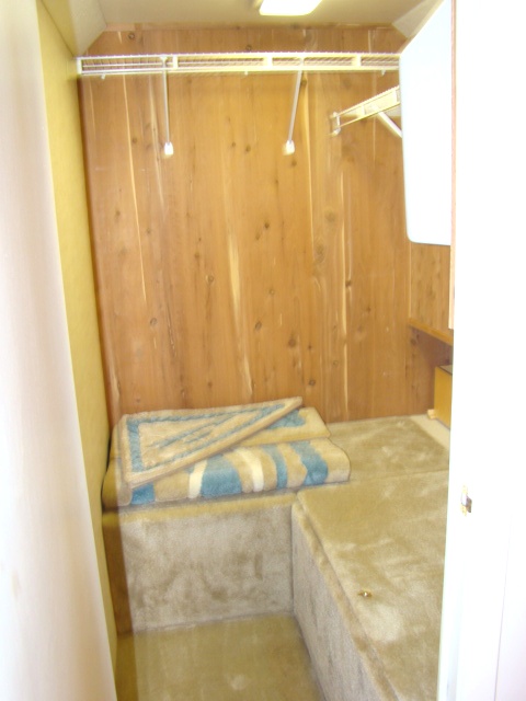 2000 GULF STREAM TOUR MASTER SERIES M-8430 FOR SALE - DAMAGED / REPAIRABLE MOTORHOME Used RV Parts