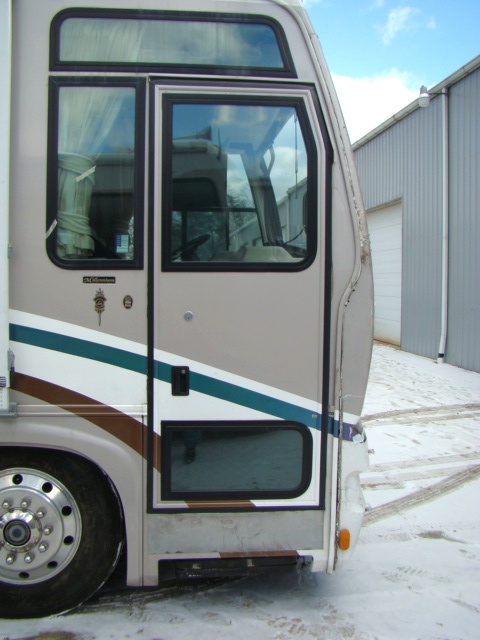 2000 GULF STREAM TOUR MASTER SERIES M-8430 FOR SALE - DAMAGED / REPAIRABLE MOTORHOME Used RV Parts
