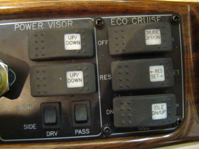 2000 GULF STREAM TOUR MASTER SERIES M-8430 FOR SALE - DAMAGED / REPAIRABLE MOTORHOME Used RV Parts