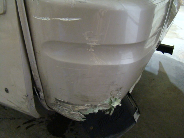 2000 GULF STREAM TOUR MASTER SERIES M-8430 FOR SALE - DAMAGED / REPAIRABLE MOTORHOME Used RV Parts