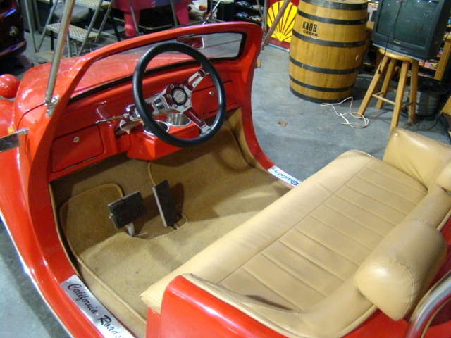 CALIFORNIA ROADSTER FOR SALE  ** RED ** Used RV Parts 
