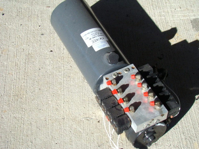 Used Kwikee Hydraulic Pump p/n 2020010  Salvage RV Parts 