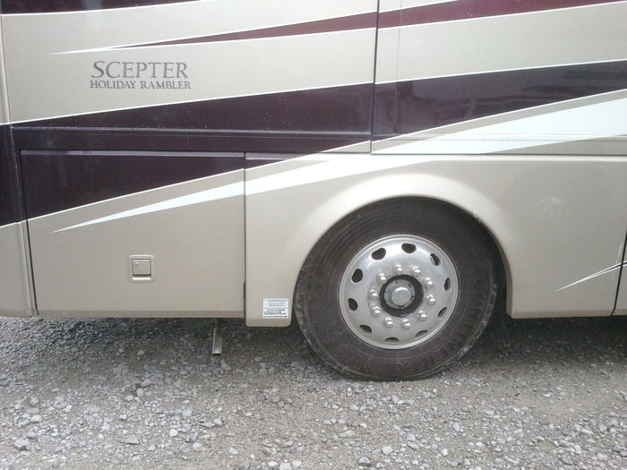 2001 HOLIDAY RAMBLER SCEPTER PARTS FOR SALE SALVAGE CALL VISONE RV 606-843-9889 Salvage RV Parts 